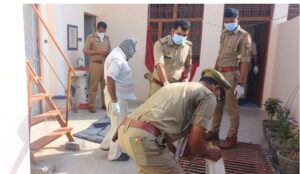 Capture lucknow triple murder Console Crptech