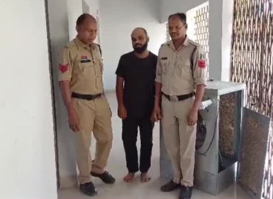 tirandaj.com 2025 04 23T191917.292 768x427 1 Console Crptech